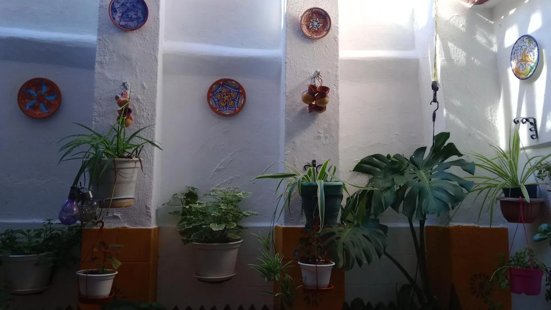 Cerca de Sevilla aerodromo y bosque suspenfido Bollullos de la Mitación Habitación en casa particular