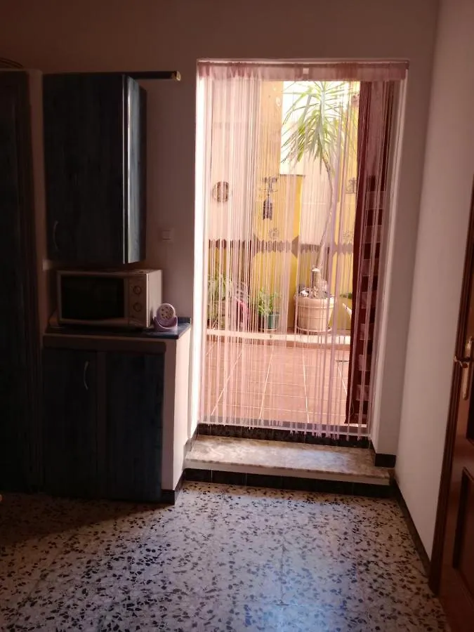 Homestay Cerca De Sevilla, Aerodromo, Bosque Suspendido